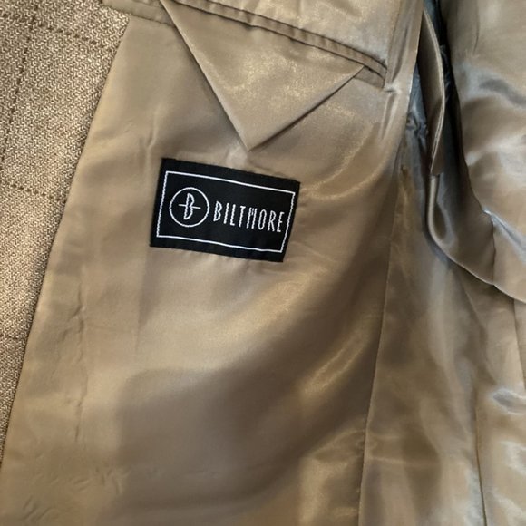 Biltmore tan plaid sportcoat sz 42L worn twice excellent - Picture 2 of 3